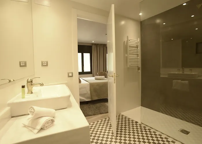 Hotel El Niu De 3*