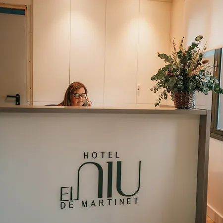El Niu De Hotel 3*