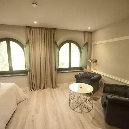 El Niu De Hotel 3*